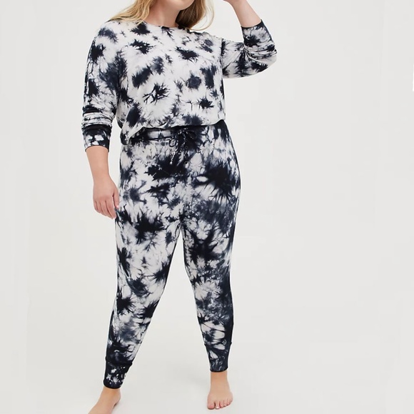 SET: Torrid Dream Fleece Tie Dye Black & White Sleep Sweatshirt/Legging 2X - Picture 13 of 14